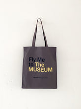 画像をギャラリービューアに読み込む, Fly Me to The MUSEUM エコバッグ チャコール