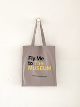 画像をギャラリービューアに読み込む, Fly Me to The MUSEUM エコバッグ サンド
